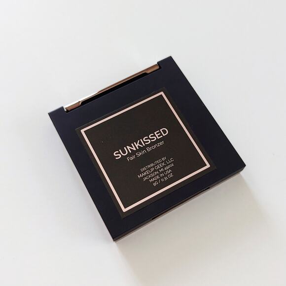 Makeup Geek Bronze Luster Sunkissed Fair Skin Bronzer (full size) - Picture 4 of 4